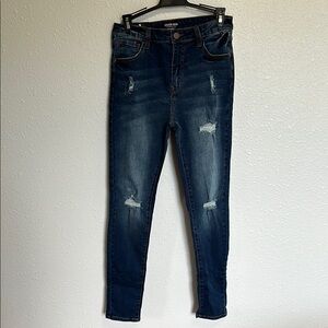 Fashion Nova Dark Blue Blue Distressed Skinny Jeans Size 9 Jnr